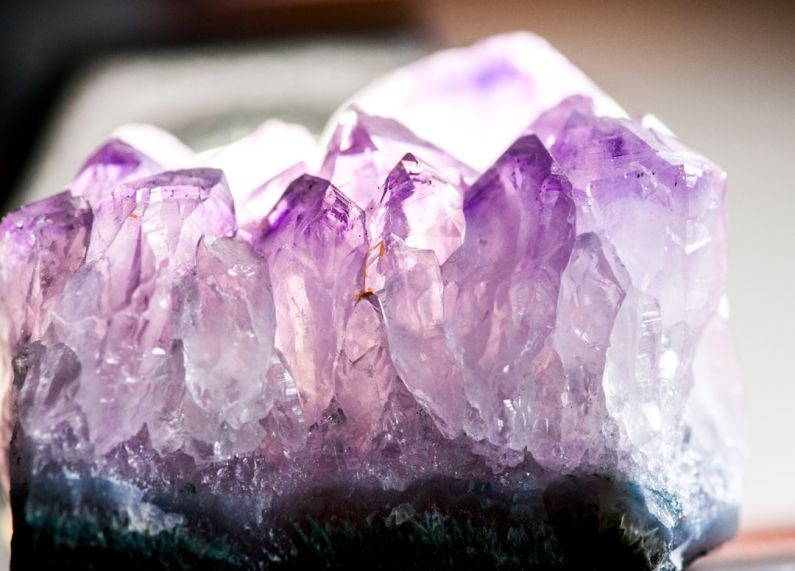 Hidden Gem Bed And Breakfast - purple geode