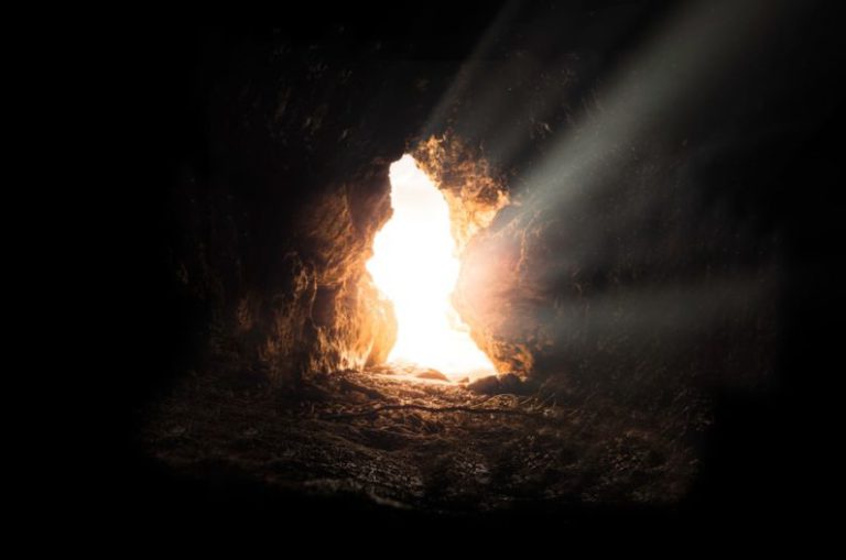 Easter B&B - sun rays inside cave